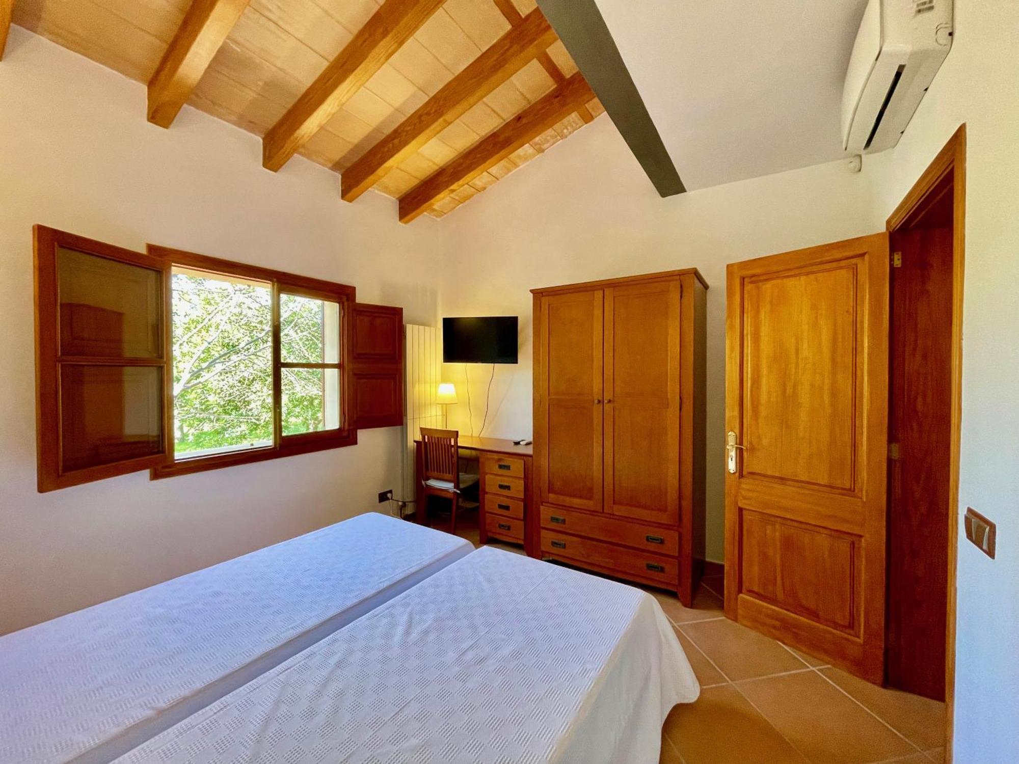 Casa Moragues Holiday home Santa Maria del Cami (Mallorca)